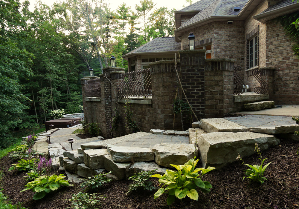 Custom outdoor living retaining walls Appleton